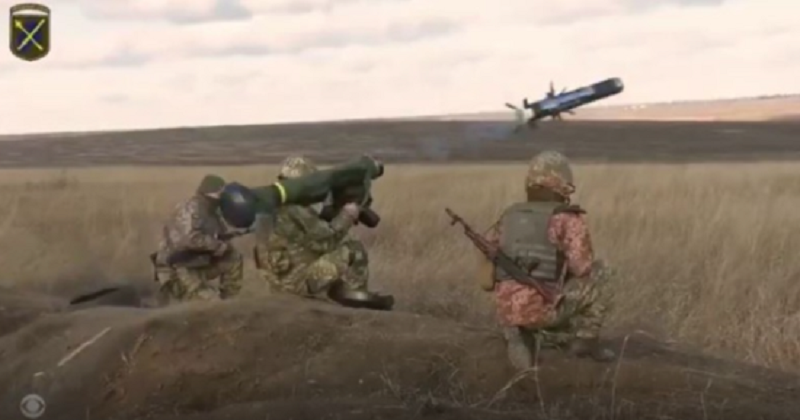 CBS News censure son propre documentaire, 30 % du financement des armes fournies arrive jusqu'aux lignes de front, en Ukraine