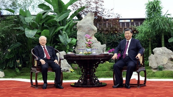 Xi Jinping et Nguyen Phu Trong en discussions