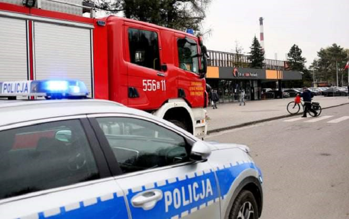 véhicule de la police et des pompiers en Pologne