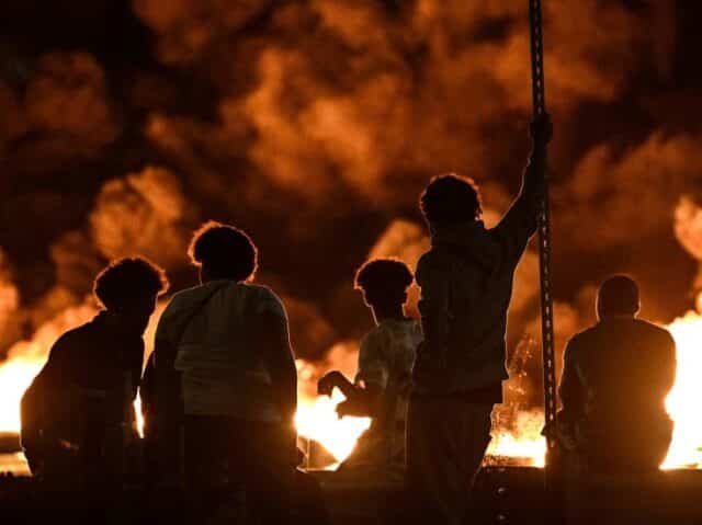 Immigration-de-masse-Emeutes