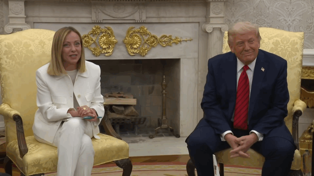 La rencontre entre Meloni et Trump symbolise une alliance stratégique entre l'Italie et les États-Unis, qui se dessine autour d'une vision politique conservatrice.