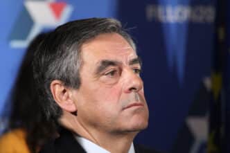 L'affaire Fillon 2025 connaît un nouvel épisode judiciaire : retour sur une saga politique et juridique qui secoue la droite depuis 8 ans.