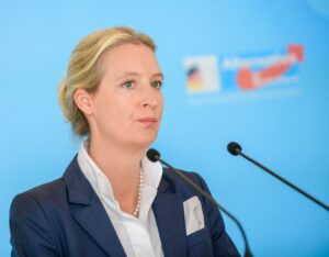 L'AfD a été officiellement classé comme parti extrémiste en Allemagne. Une décision controversée qui soulève de nombreuses questions politiques.