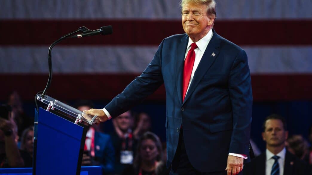 Un accord commercial États-Unis Royaume-Uni se profile : Trump promet un deal historique aux retombées majeures pour l’économie transatlantique.