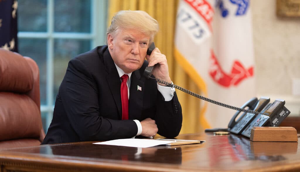 Donald Trump a avoué auprès de Fox News avoir été prévenu à l'avance des frappes israéliennes sur l'Iran