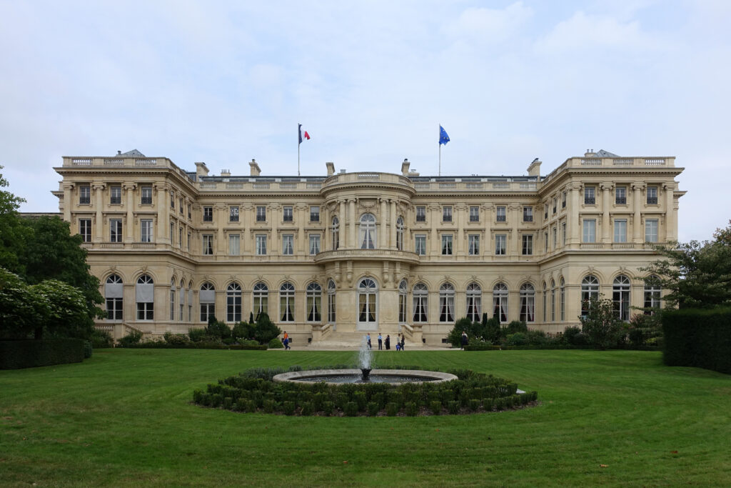 Quai d’Orsay, disparition, Lennart Monterlos