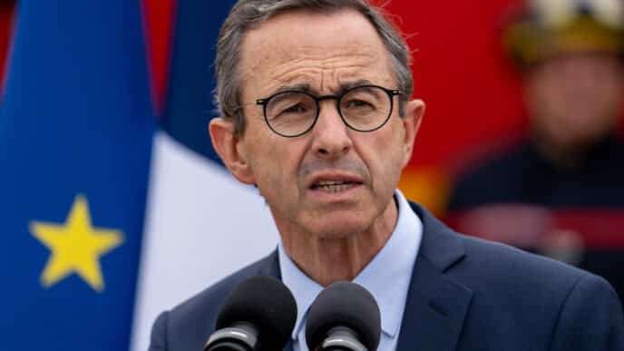 Le SSMSI révèle une France plus violente au 30 juin 2025 : homicides, viols, agressions en hausse