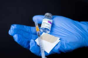 vaccin combiné contre la COVID-19 et la grippe