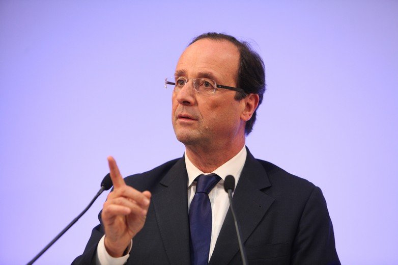 François Hollande traite Poutine de menteur