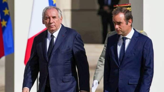 Combien nous coûtent les ex-Premiers ministres