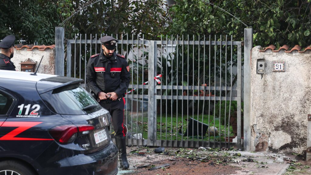 Bombe détruit l'auto de Ranucci