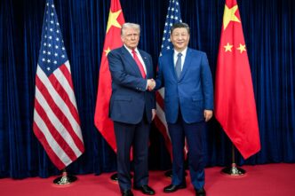 Le président Donald J. Trump et le président Xi Jinping se rencontrent en Corée du Sud