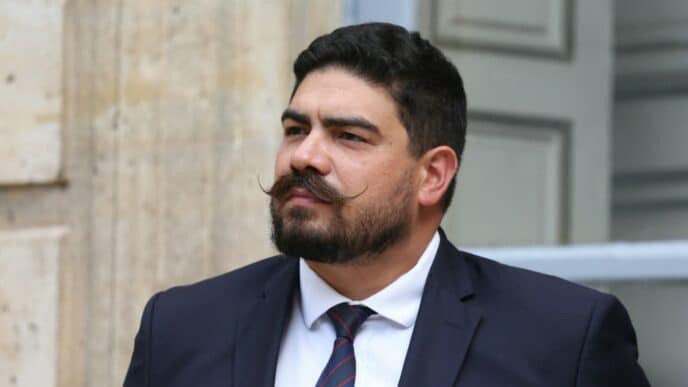 Guillaume Kasbarian se félicite d'avoir expulsé près de 25 000 ménages de leur logement