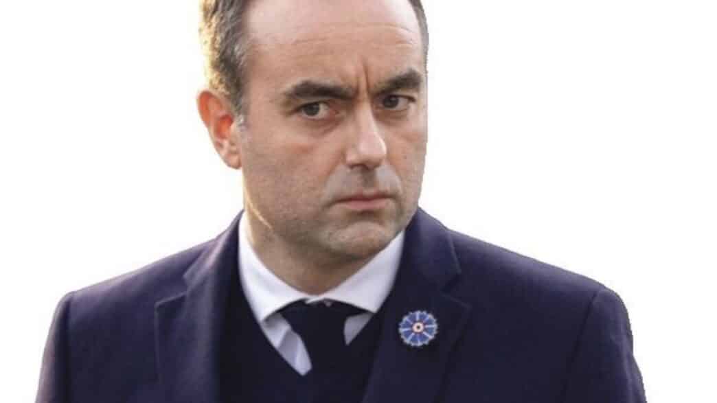 Le Parlement français rejette le projet de budget alors que Lecornu peine à réduire le déficit