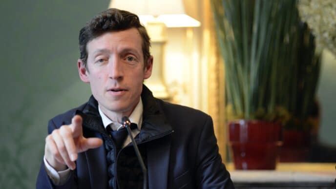 Prière en classe, éducation à la sexualité, le nouveau ministre de l’Éducation Édouard Geffray affiche sa fermeté