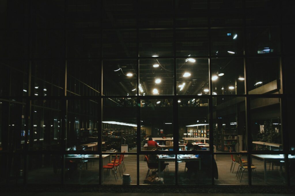  La Cour de cassation autorise les salariés à travailler jusqu'à 12 jours consécutifs sans repos hebdomadaire 