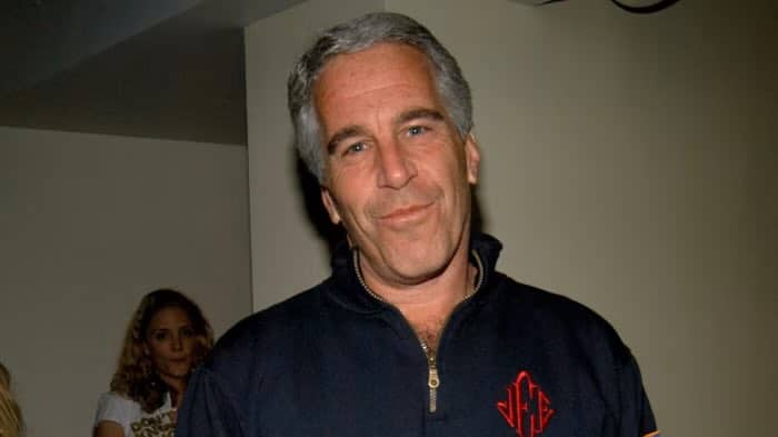 Documents Epstein déclassifiés mentionnent Bill Clinton plus de 50 fois malgré censures massives