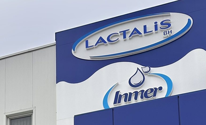 La Chine impose des taxes provisoires de 21,9 % à 42,7 % sur les produits laitiers français en riposte aux droits européens
