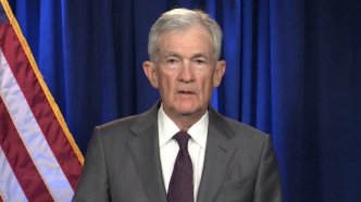 Poursuites du DOJ contre la Fed font grimper l'or à 4 599,87 dollars l'once et plombent les Bourses européennes