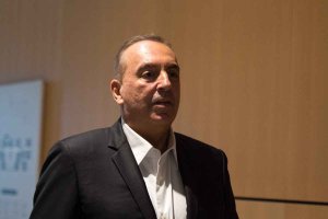 Définitivement condamné pour corruption de mineurs, Morandini reste sur CNews