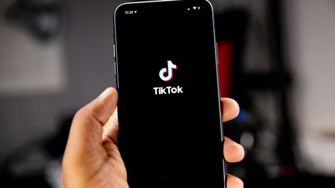 Vidéo IA pro-russe sur TikTok appelle la Pologne à quitter l'Union européenne