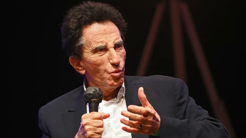 « Je dois être un naïf » : Jack Lang, ex-ministre de la Culture, se défend d’avoir eu connaissance de l’affaire Epstein