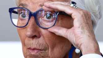 Christine Lagarde reçoit 140 000 € de la BRI malgré l’interdiction de paiement imposée au personnel de la BCE