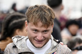 Avignon 2024 : quand l'État conseille à une candidate RN de se terrer chez elle plutôt que d'affronter les antifas