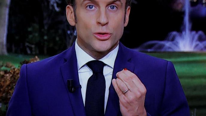 Nucléaire : « Emmanuel Macron n’a tenu aucun de ses engagements », selon Die Zeit