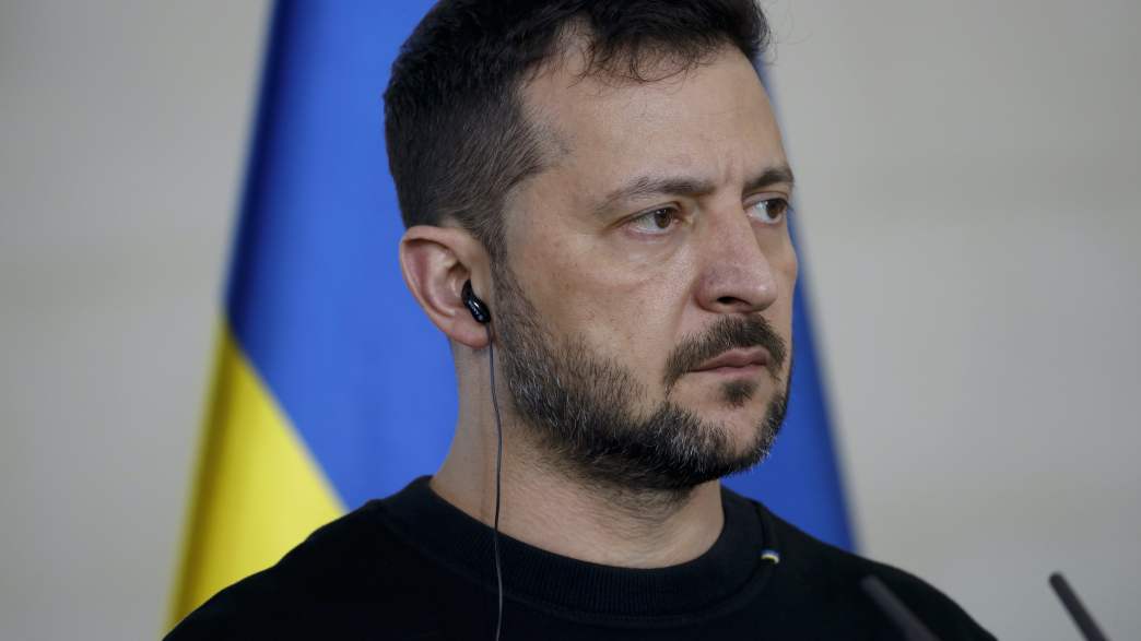 Des millions en cash et de l’or interceptés en Hongrie : l’étrange convoi ukrainien qui embarrasse Kiev