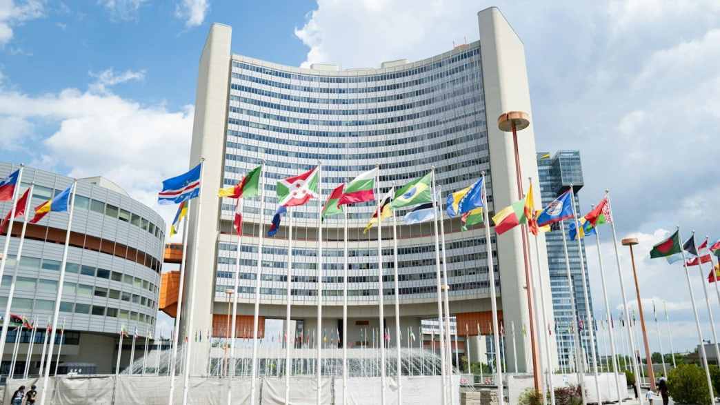 « Les États flirtent avec une catastrophe absolue » : l'ONU sonne l'alarme sur les frappes près du nucléaire